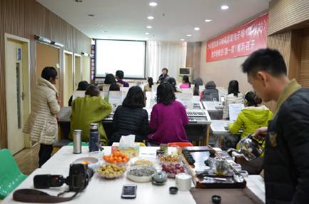 一场学习气氛浓厚的CA88双排键电子琴教材研修会——记温州文海琴行举办的CA88双排键电子琴研修会